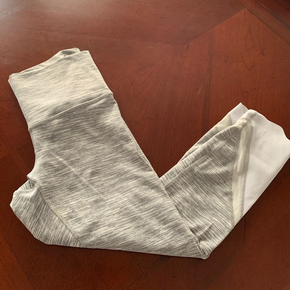 Lululemon leggings - Picture 5 of 5